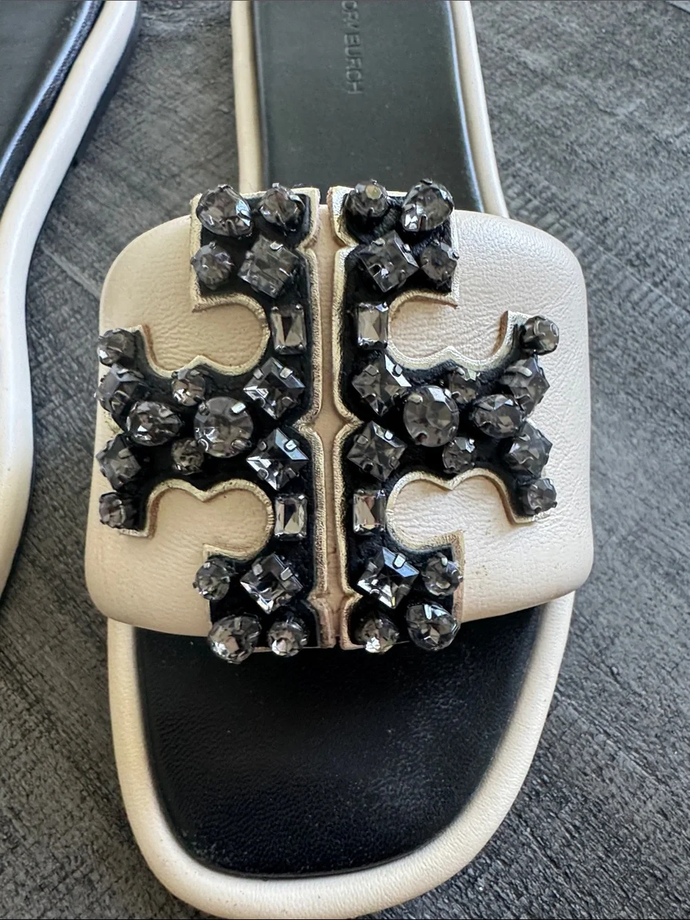 Tory Burch ivory Rhinestone embellished large crystals  Slide Sandals 8